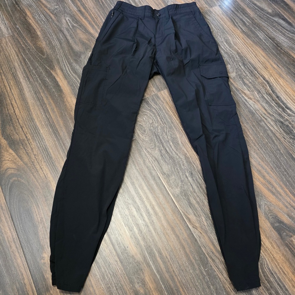 Columbia Omni-Shield Cargo Joggers Womens 4 Black Nylon Stretch Hiking Pants